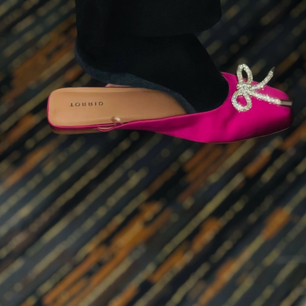 TORRID Fuschia Flats/Mules • Size 13WW • Women - Picture 9 of 10